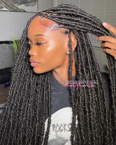 Small Distressed Soft Locs, Soft Locs Medium Length, Pose Jewelry, Distressed Soft Locs, Red Locs, Braid Styles For Girls, Distressed Locs, Soft Locs, Sleek Ponytail Hairstyles