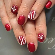 Xmas Acrylic Nails, Acrylic Nails Kit, Nails Xmas, Christmas Press On Nails, Nails Short Square, Nails Kit, Candy Cane Nails, Nails Glossy, Red Christmas Nails