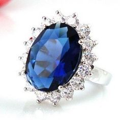 Princess Diana Ring, Bijoux Art Deco, Favorite Engagement Rings, Royal Engagement, Royal Jewels