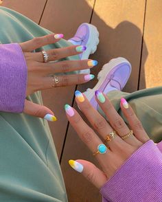 Multicolored Nails, August Nails, Chic Nail Art, Nail Art Pictures, Hippie Nails, Nail Stuff, Bright Nails, Dream Nails, Nail Art Summer