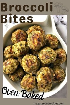 A white bowl with broccoli bites. Cheesy Broccoli Bites, Tartiflette Recipe, Baked Broccoli, Broccoli Bites, Healthy School Snacks, Cheesy Broccoli, Vegetarian Appetizers, School Lunch Box, Low Calorie Snacks