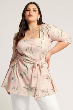 Shop YOURS LONDON Curve Pink Floral Print Square Neck Top at Yours Clothing. Discover women’s plus size clothing in sizes 10-36 with fast delivery. Size 20 Women, Size 16 Women, Elevated Casual, Clothing Trends, Fancy Dress Accessories, Fancy Dress For Kids, Floral Squares, Square Neck Top, Pink Floral Print