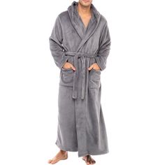 Robe men, discover the epitome of comfort with Alexander Del Rossa mens robes. This long, luxury robe is more than just an item of clothing; these robes are a haven of coziness and warmth. Crafted from plush, high-quality fleece, it offers unparalleled softness, making every moment spent in it a blissful experience. Designed with a man's comfort in mind, this hooded bath robe features a generous length, perfect for those 5'6" and taller. The long mens robe full length design ensures that you are Robe For Men, Hooded Bathrobe, Best Gift For Husband, Winter Robes, Luxury Robes, Fleece Robe, Bathrobe Men, Matching Robes, Lounge Robes