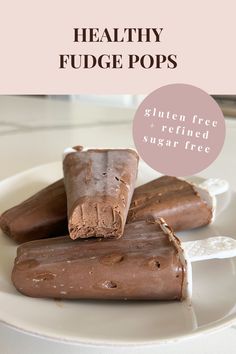 The healthy fudge pops are gluten free, high protein, low carb, refined sugar free, keto, can be made vegan, paleo, and plant based, dairy free. On a white plate are four popsicles on white sticks. Each is a rich chocolate brown color and looks creamy, smooth, and decadent. One has a bite taken out to show the creamy inside texture like a traditional fudgesicle. Avocado Fudge, Healthy Fudge, Healthy Chocolate Pudding, Fudge Pops, Bariatric Friendly Recipes, Chocolate Pudding Recipes, Avocado Chocolate, Dairy Free Yogurt, Take Five