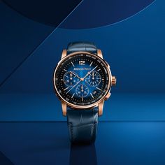 Blue Watch Aesthetic, Audemars Piguet Diver, Audemars Piguet Gold, Gold Wallpaper Phone, Shoes Ads, Luxury Watch Brands