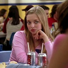 Mean Girl 3, Mean Girls Aesthetic, 2000s Icons, Karen Smith, Girly Movies, Weiners, Regina George, 2000s Aesthetic, Girl Movies