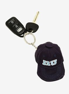 Disney Pixar Monsters University Hat Key Chain, Disney Esr Key Chain, Car Keychains For Him, Disney Acrylic Keychains, Mickey Head Keychain, Grinch Key Chains, Disney Gifts Cricut, Monsters University Hat, University Merchandise, Pop Culture Gifts