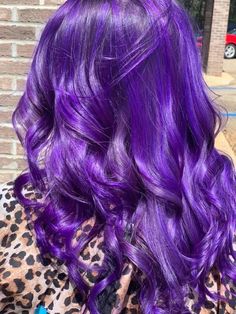 Manic Panic Electric Amethyst, Deep Violet Hair, Purple Hair Streaks, Black Cherry Hair, World Hair, Short Red Hair, Semi Permanent Hair Dye