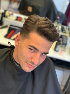 Gentleman’s Haircut Fade, Fade Medium Hair Men, Pilot Haircut Men, Back Side Hairstyle Men, One Side Haircut Men, Side Part Fade Hairstyles Men, Side Part Hairstyle Men, Side Part Hairstyles Men Short, Men Side Part Haircut