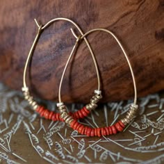 Different Jewelry, Classy Earrings, Feather Bracelet, Month Gifts, Bryce Canyon, Handmade Jewelry Diy, Bar Earrings, Recycled Metal, Ear Rings