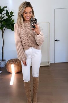 White Pants Outfit Winter, Hot Fall Outfits, Faux Leather Leggings Outfit, Girls Fall Fashion, Winter Outfits Warm, Fall Fashion Outfits, Winter Outfits Women, Casual Fall Outfits