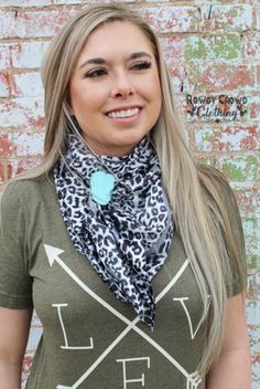 Rag Outfits, Wild Rag Outfits, Southwest Style Clothing, Turquoise Scarf, Modern Cowgirl, Western Fits, Western Wear Outfits