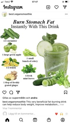 Resep Smoothie, Baking Powder Uses, Baking Soda Beauty Uses, Diet Smoothie Recipes, Burn Stomach Fat, Resep Diet, Healthy Drinks Smoothies, Green Drinks, Healthy Juice Recipes