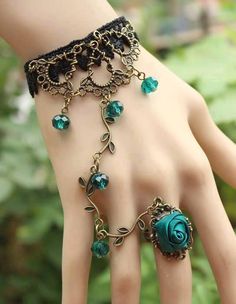 Teal Roses Slave Bracelet Ring Bracelet Chain, Bronze Jewelry, Hand Jewelry, Fantasy Jewelry, Cool Stuff, Pretty Jewellery, Accessories Jewelry