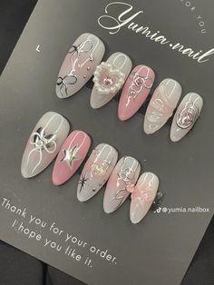 Aesthetic Y2k Nails, Nail Y2k, Nail Design Kit, Nyc Nails, Hello Nails, Goth Nails