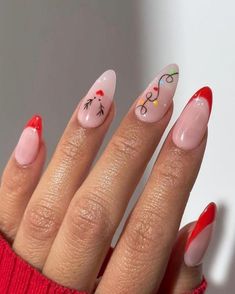 Christmas Alomd Nails, Christmas Nails Red Reindeer, Holiday Lights Nails, Christmas Subtle Nails, Christmas Nails Polish, Cute Nail Ideas Christmas, Easy Christmas Acrylic Nails, Christmas Nails Candy Cane French Tip, Christmas Nails Easy Design