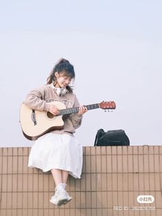 Pose With Guitar, Playing Guitar Pose Reference, Guitar Pose Reference, Guitar Pose, Random Reference, Lovely Pictures, Concept Photography, Lovely Photo, Paint Shirts