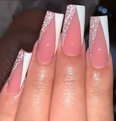 Acrylic Nail Designs For Winter French Tip, Acrylic Nails For Tan Skin Tone, Luxurious Nail Designs, Acrylic Nails New Years, Reflective Nails Art Designs, Bougie Nails, Classy Looks, Acrylic Nails Nude, Nail Designs Ideas