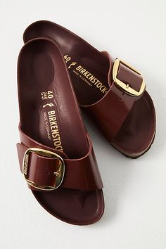 Birkenstock Big Buckle, Shoe Obsession, Mode Vintage, Boho Clothing, Suho, Shoe Game, Primavera Estate