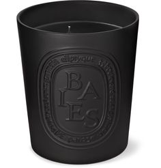 This 600g version of Diptyque's customer favourite 'Baies' candle has a trio of wicks, so it'll fill large rooms with the sweet scent of Roses and Blackcurrant leaves. The handmade black porcelain vessel is ideal for re-purposing as a planter or storage pot once the wax has burned down. Dyptique Candles Aesthetic, Candles Diptyque, Diptyque Candles Set, Diptyque Baies Candle, Baies Candle, Man Bedroom, Diptyque Candles, English Shop, Wicks