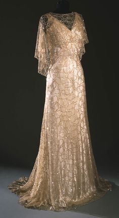 Detail Couture, Vintage Gowns, 1930s Fashion, Women's Evening Dresses, Vestidos Vintage, Look Vintage, Mode Vintage, Elie Saab