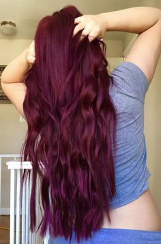 Dye Hairstyle, Pelo Color Borgoña, Magenta Hair Colors, Red Violet Hair, Magenta Hair, Wine Hair, Violet Hair