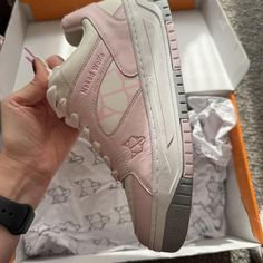 Naked Wolfe. New, never used. Size 9, but fits perfect for US8. Pink and white K-pop trainers #KpopFashion #nakedwolfe Naked Wolfe, Kpop Fashion, Pink And White, Women's Sneakers, Womens Sneakers, K Pop, Sneakers, Pink, White