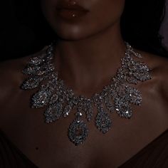 Neck Pieces Jewelry, Expensive Jewelry Luxury, Art Jewelry Contemporary, Luxe Jewelry, Classy Jewelry, Fancy Jewellery, Expensive Jewelry, Valentines Necklace, Jewelry Lookbook