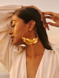 Twist Earrings - Gold Dipped - diarrablu Jewelry Campaign Flowers, Luxury Classic Jewelry, Fulani Earrings Gold, Gold Earring Jewellery, Simple Gold Jewelry African, Jewelry Trends For 2022, Luxury Traditional Jewelry, Engagement Rings Vacation, Jewelry Gold Modern