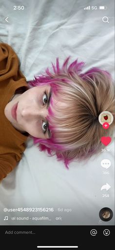 Hot Pink And Platinum Hair, Pink Tips Short Hair, Colored Short Hair Ideas, Pink Tips On Blonde Hair, Mullet Dyed Tips, Pink Hair Red Tips, Short Blonde Hair With Pink Tips, Grown Out Pink Hair, Frosted Tips Mullet