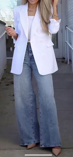 Wide Leg Blazer Outfit, How To Style White Wide Leg Jeans, Modern Wide-leg Flare Jeans For Work, Chic Denim Blue Wide-leg Flare Jeans, Summer Wide-leg Flare Jeans With Frayed Hem, Chic White Wide-leg Flare Jeans, Chic Wide-leg Flare Jeans With Frayed Hem, Business Casual Outfits For Work