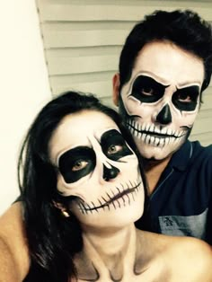 Skeleton Face Makeup, Halloween Skeleton Makeup, Skeleton Face Paint, Skull Face Paint, Halloweenský Makeup, Halloween Face Paint, Best Couples Costumes, Skeleton Face, Skeleton Makeup