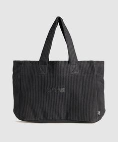 TOTE BAGS >>> Work? Tote. Gym? Tote. Shopping? Tote. • Classic lightweight canvas tote bag• Gymshark wordmark SIZE & FIT• 57cm x 34cm MATERIALS & CARE• 74% Cotton, 26% Polyester SKU: I4A2D-BB2J Cheap Everyday Tote Gym Bag, Philosophy Tote Bag, Burr Basket, Gym Jacket, Gym Tote, Running Accessories, Backpack Keychains, Duffel Bag Backpack, Work Tote