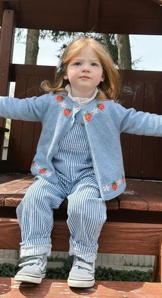 Thrifted Toddler Outfits, Baby Girl Vintage Outfits, Aesthetic Baby Outfits, Old Money Baby Outfits, Kid Outfit, Vintage Kids Clothes