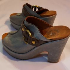 Lucky Brand Grey Suede 5" Platform Open Toe Shoes. Practically Brand New. Open Toe Shoes, Grey Suede, Lucky Brand Shoes, Shoes Color, Gray Suede, Brand Shoes, Toe Shoes, Platform Shoes, Thoughts Quotes