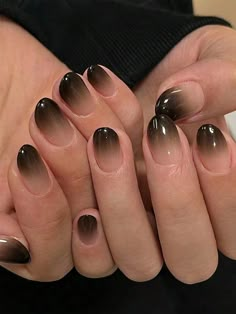 Nail Lacquer Art, Black Nails Jelly, Simple Manicure For Short Nails Natural, Gel Nail Short Ideas, Goth Nail Art Short Nails, Nail Designs Men Black, Ombre Nails Black And White, Gelish Nails Colors Fall, Short Fall Themed Nails