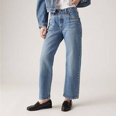 501® '90s Ankle Women's Jeans - Medium Wash | Levi's® US Ribcage Jeans, Japanese Denim, Relaxed Jeans, Chino Jeans, Selvedge Denim, Loose Jeans, Tapered Jeans, Short Shirts, Outerwear Sweater