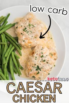 Creamy chicken thighs coated in a caesar dressing sauce on a plate with green beans. Keto Italian, Caesar Chicken, Caesar Dressing, Low Carb Breakfast Recipes, Health Dinner, Keto Meal Prep