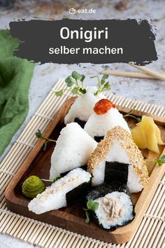 there is a plate with sushi on it and the words omgiri selber machen