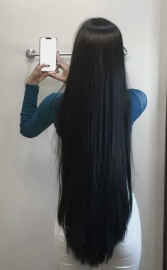 Long Hair Pictures, Really Long Hair, Long Dark Hair, Long Black Hair, Long Straight Hair