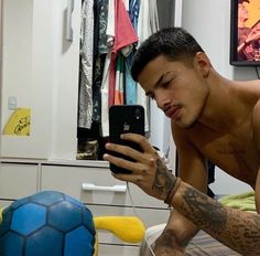 Hot Mexican Men, Latino Men, Mexican Men, Boys Fits, Mens Hairstyles Thick Hair, Rugby Men, Corte De Cabelo Masculino, Tumblr Boys, Boy Hairstyles