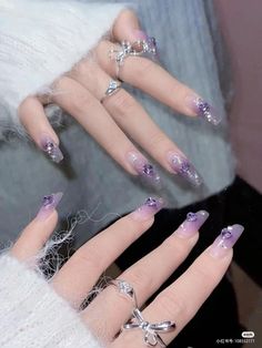 douyin nails,doing my nails,diy nails,asian nails,douyin,doyin,nails,fake nails,japanese nails,korean nail art,nail,japanese nail art,nail art,tutorial,beginner friendly,nail therapy,pop mart,beginner,get ready with me,diy,beauty guru,asia,asmr,asian,how to,beauty,korean,simple,jbeauty,acrylic,fashion,popmart,japanese,gel extension,easy,cute,gelx,gel x,pretty,makeup,sparkly,rhinestones Nail Design Gold, Paznokcie Hello Kitty, Nails Yellow, Asian Nails, Fest Outfits, Purple Nail, Really Cute Nails