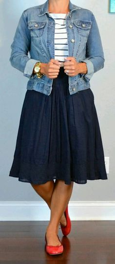 Business Casual Jeans, Red Ballet Flats, Stile Casual Chic, Flats Outfit, Skirt Maxi, Mode Casual, Mode Inspiration, Outfit Posts, Blue Jean