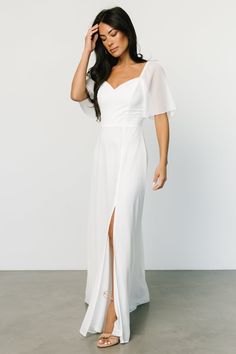 White Fitted Maxi Dress With Smocked Back, White Fitted Chiffon Dress, Fitted Chiffon Maxi Dress With Smocked Back, Chic White Fitted Chiffon Dress, White Feminine Dress With Heart-shaped Neckline, Feminine White Dress With Heart-shaped Neckline, Fitted White Maxi Dress With Lined Bodice, White Fitted Maxi Dress With Sweetheart Neckline, White Fitted Bodice Maxi Dress With Lining