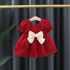 Girls Summer Bow Princess Dress Wholesale Baby Girl Clothes Princess Dress Red, Birthday Princess Dress, Summer Newborn, Short Sleeved Dress, Baby Boutique Clothing, Bow Shorts, Birthday Princess, Clothes Boutique