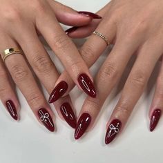 Brand Name: YICKYUE Number of Pieces: COMBO Size: Finished False Nails Application: Finger Material: Plastic Quantity: 24pcs/set Item Type: False Nail Type: Full Nail Tips Included:24 pcs/set + 1 pcs glue Nagel Tips, Fake Nails With Glue, Red Nail Designs, Almond Nail, Red Nail, Nail Length, Stick On Nails, False Nail