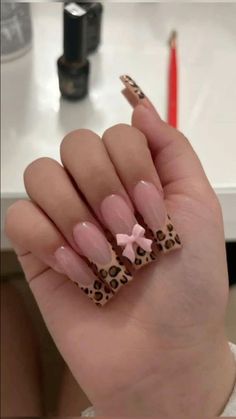 Tah Beauty Nails, Gel X Inspo Nails, Nail Inspo Baddie, Latina Nails Acrylic, Latina Nails, Nails Baddie, Nails Acrylic Short, Weak Nails