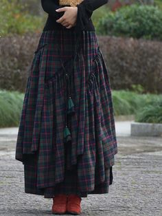 Cotton-blend Casual Checkered/plaid Skirt, Army Green / S Big Skirts, Robes Vintage, Cheap Skirts, Winter Chic, Skirt Maxi, Retro Mode, Ladies Clothes, Plaid Skirt, Plaid Skirts