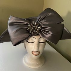 Beautiful Grey Wool With A Big Satin Bow & Beaded Brooch, By Something Special. See Pics. Lady Diva, Church Suits And Hats, North Face Hat, Floral Bucket Hat, Western Bling, Easter Fashion, Denim Baseball Cap, Church Suits, Church Dress