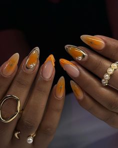 Edith✨️ | GEL-X EDUCATOR | TRAININGS | Brea, CA 📍 (@chibimoon.nails) • Instagram photos and videos Nurse Nails Designs, Puerto Rico Vacation Nails, Short Pointy Nails Almond, Creative Nail Ideas, Jamaica Nails, Nail Journey, Become Your Own Boss, Short Fake Nails, Fall Chic